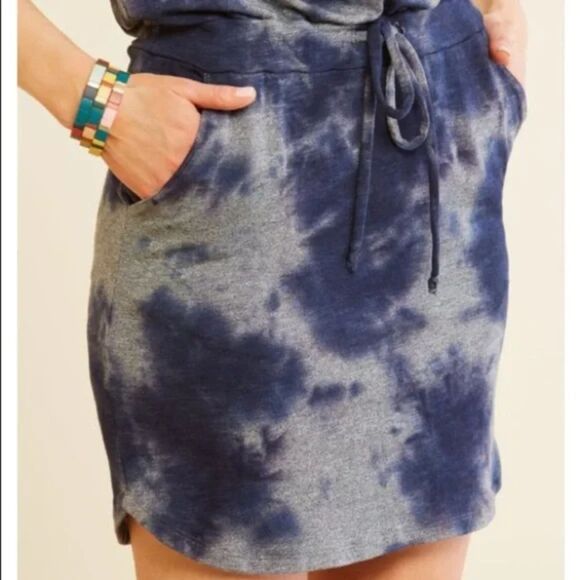 SUNDRY Blue Gray Tie Dye Racerback Drawstring Mini Tank Dress Size 2 - Picture 3 of 8